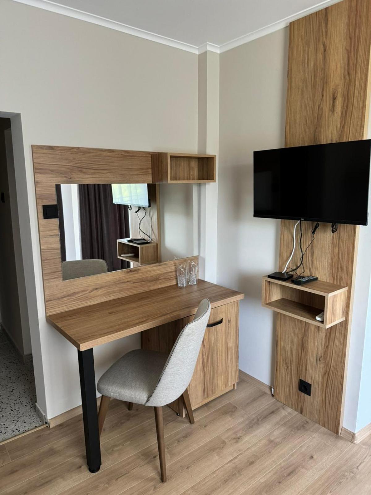 Hotel Tishina Starozagorski Bani Dış mekan fotoğraf